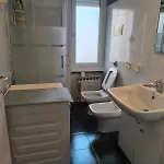 Casa Salle-spazioso Bilocale Vicino Al Centro *