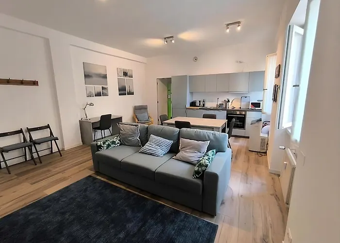 아파트 Casa Salle-spazioso Bilocale Vicino Al Centro *